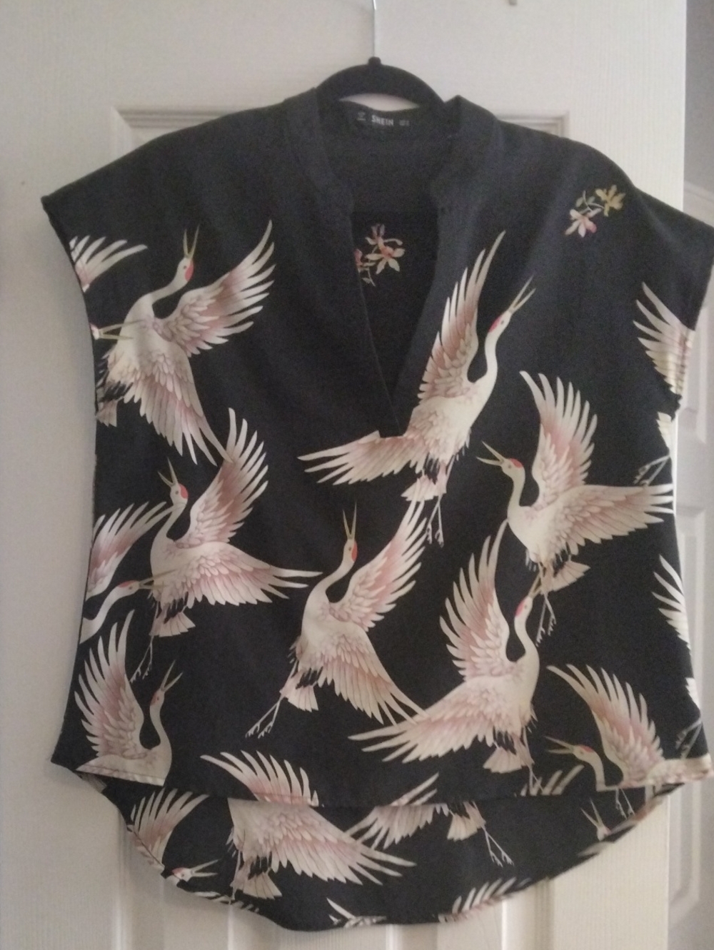 SHEIN Black Crewneck Top